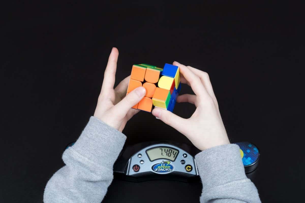 Rubik’s Cube Solution Unlocked By Memorising 3915 Final Move Sequences